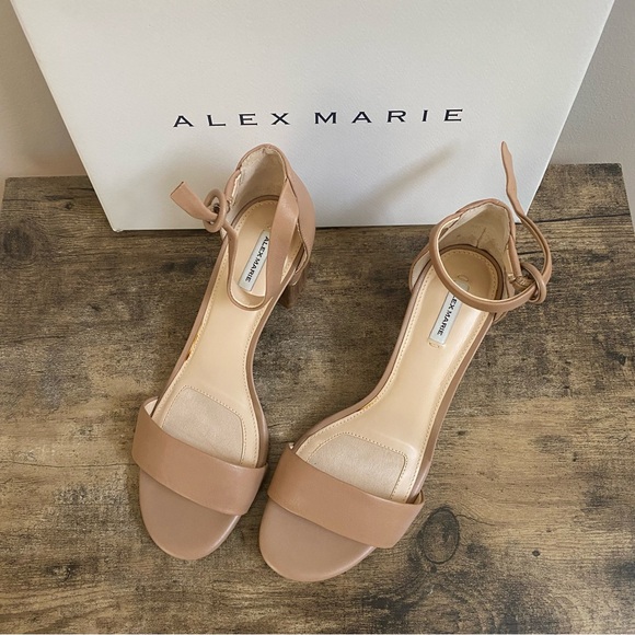 Alex Marie Block Sandals - Picture 2 of 6